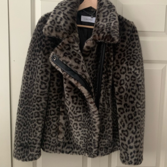 Calvin Klein Leopard Faux Fur Jacket - Picture 2 of 8